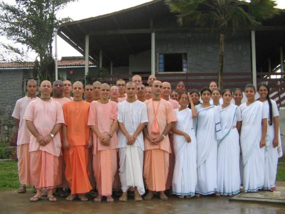 Uma das maiores comunidade Hare Krishna no Brasil – Foto de